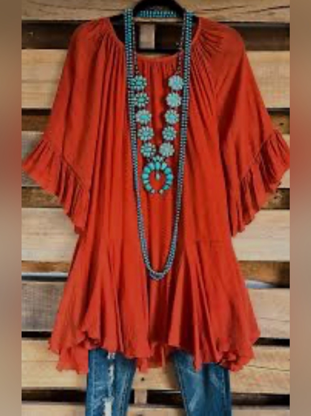 Angel Heart Boutique The It Girl loose fitting rust tunic